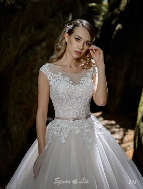 https://www.sposa-lia.com/images/stories/virtuemart/product/298      (2).jpg